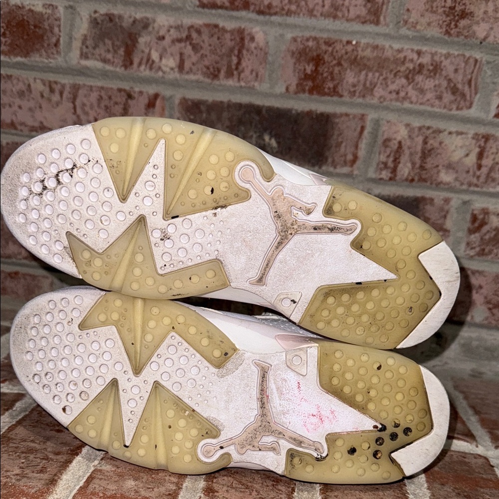 Womens Jordan 6 retro “gold hoops” Sneaker white/pink size 8.5 - Picture 14 of 14